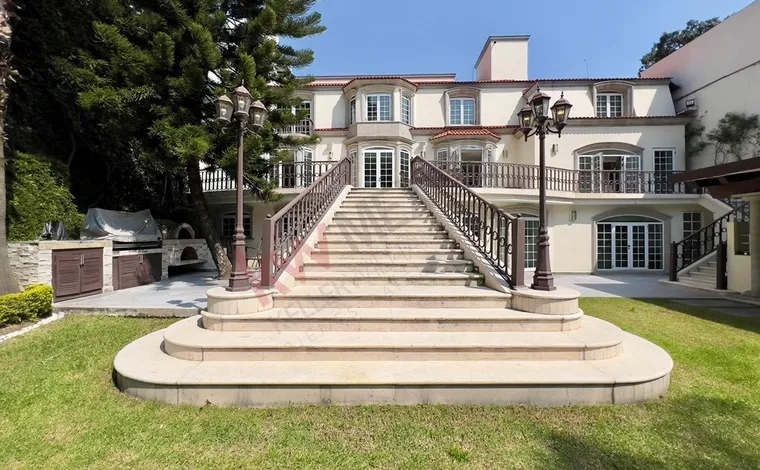 Ultra-Luxury Pedregal Properties For Sale