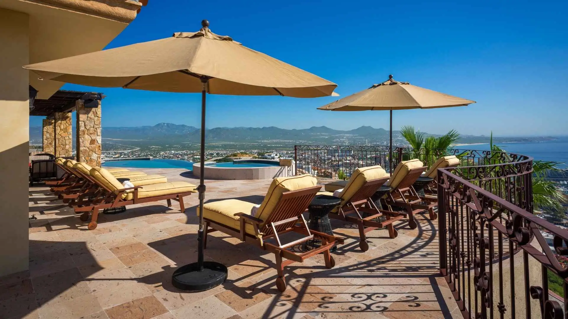 Ultra-Luxury Pedregal Properties For Sale