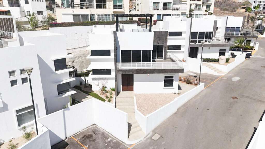 Pedregal San Charbel Welcome to this dream residence located in an exclusive private development with breathtaking – Blvd. Mar De Cortez, San Jose del Cabo, BS