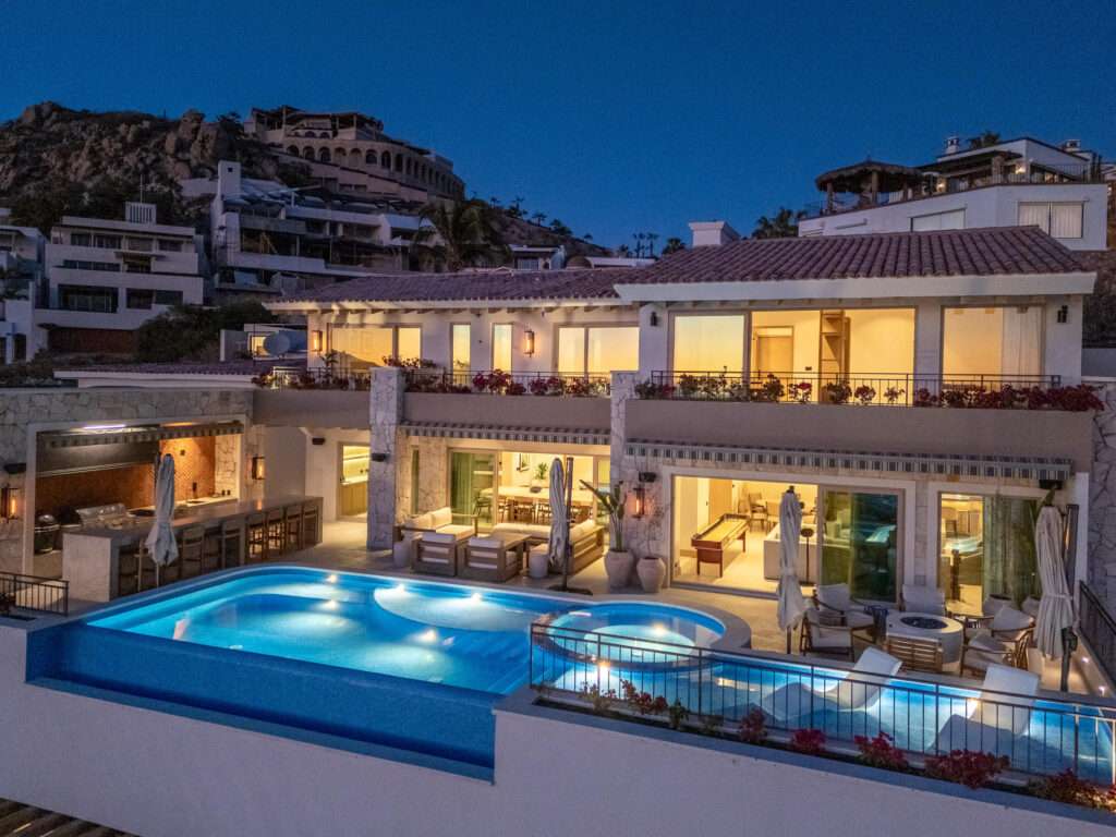 Pedregal Pedregal Csl Casa LA MARACAIntroducing a truly one-of-a-kind villa located in Pedregal, the most exclusive and prestigious community in Cabo San Lucas.This extraordinary 12-suite property has been recently remodel with world-class architectural design, blending luxury, functionality, and complete privacy in every space.Designed for visionary owners, Casa LA MARACA represents an exceptional opportunity, whether as a private residence or as a high-performing luxury vacation rental.Casa LA MARACA not only offers a privileged ocean for sale