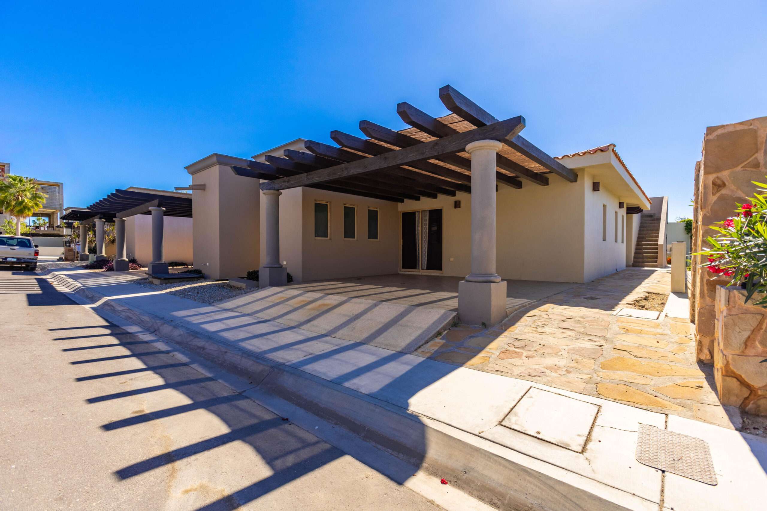 Pedregal Ventanas Discover effortless coastal living in this beautiful single-level home boasting sweeping rooftop – Single Level Corner Home, Cabo Corridor, BS