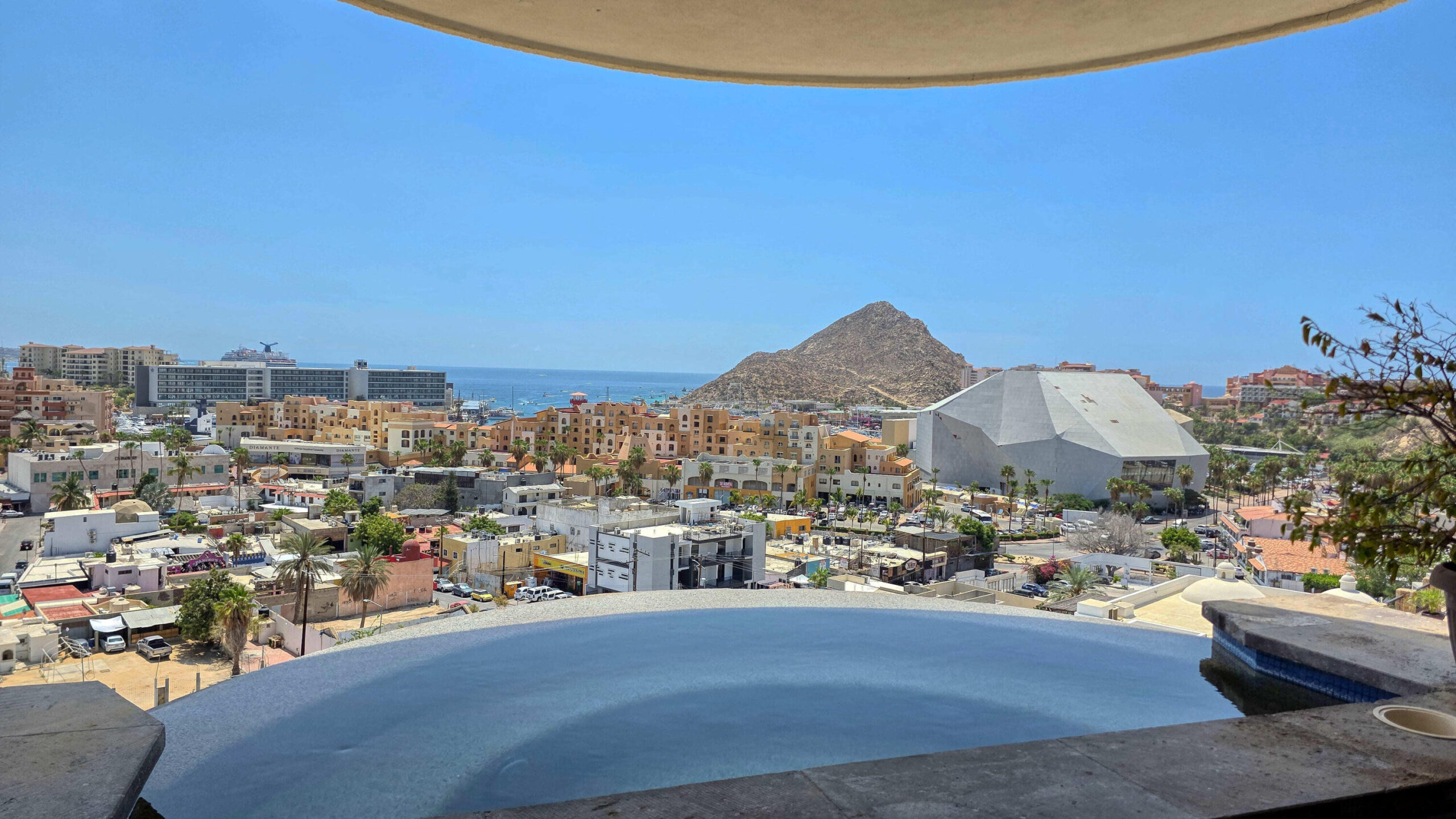 Pedregal Cabo Viejo The premier place in Pedregal is located in the best location to access downtown and the marina. Picturesque – The premier place in Pedregal, Cabo San Lucas, Cabo San Lucas, BS