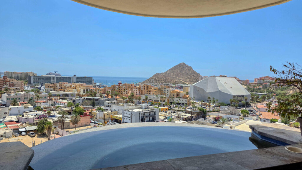 Pedregal Cabo Viejo The premier place in Pedregal is located in the best location to access downtown and the marina. Picturesque – The premier place in Pedregal, Cabo San Lucas, Cabo San Lucas, BS