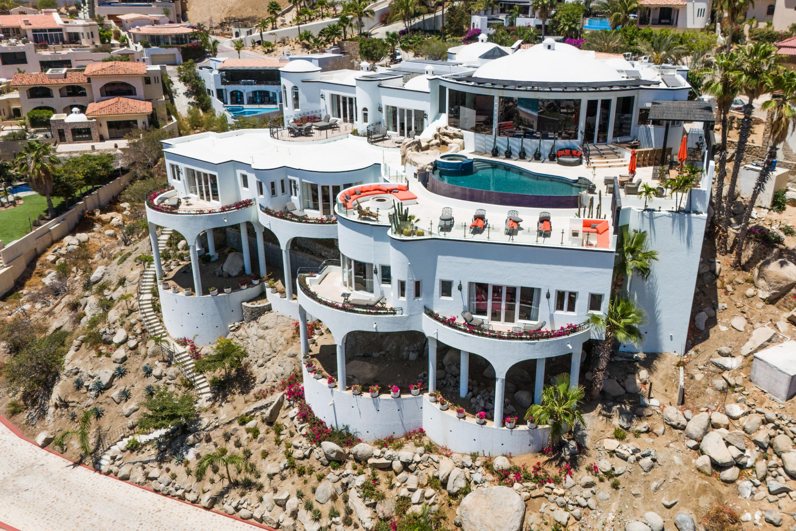 Pedregal Pedregal Csl Located in the prestigious gated community of Pedregal, Casa Buzzard is a rare opportunity to own a large scale ocean – Casa Buzzard | Pedregal Cabo, Cabo San Lucas, BS